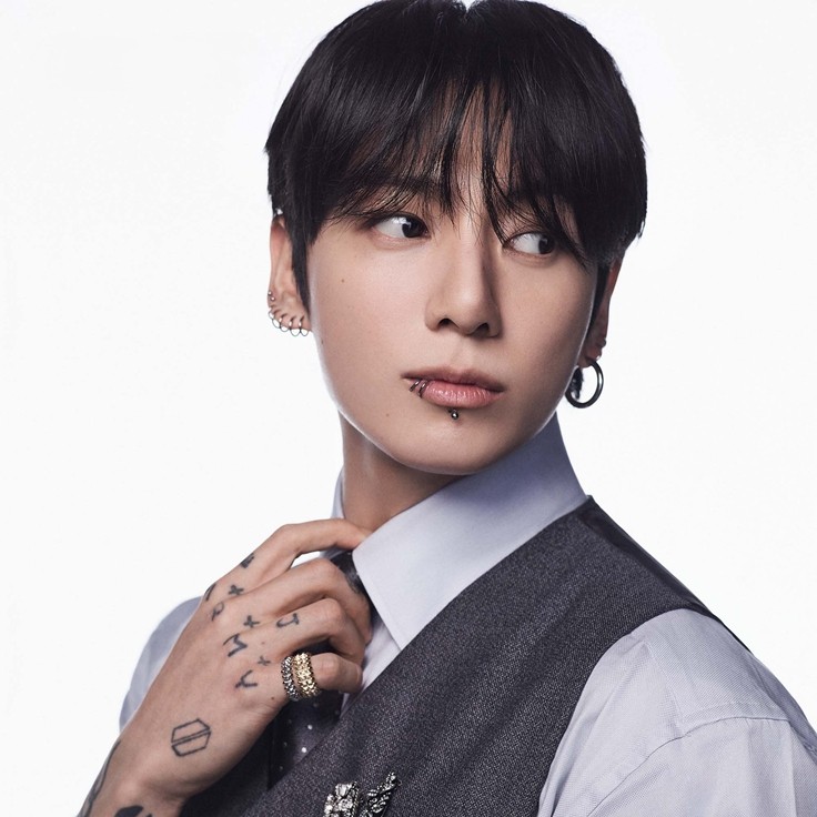 Jung Kook Biography: Age, Net Worth, Girlfriend, Instagram, Parents, Wikipedia Jung Kook Biography: Age, Net Worth, Girlfriend, Instagram, Parents, Wikipedia