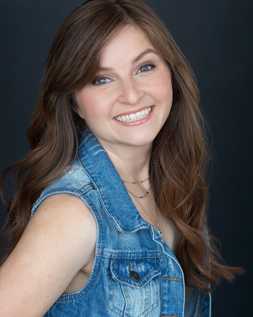 Lizzie Freeman Biography: Awards, Age, Height, Parents, Net Worth, Boyfriend